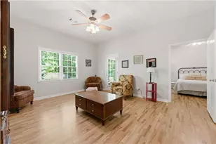 2372 Habersham Dr SW, Marietta, GA 30064 - Photo 39