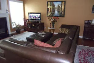 1376 Bellsmith Dr, Roswell, GA 30076 - Photo 3