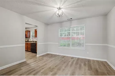 2395 Boulder Chase Drive, Ellenwood, GA 30294 - Photo 9