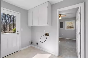 11 Ridgeview Dr SE, Silver Creek, GA 30173 - Photo 17