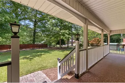 206 Ridley Dr, Carrollton, GA 30117 - Photo 5