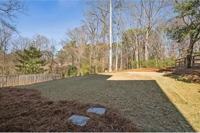 1062 Country Lane NE, Atlanta, GA 30324 - Photo 41