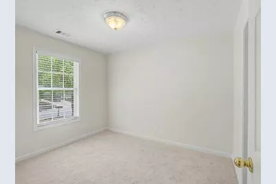 1075 Daventry Crossing, Woodstock, GA 30188 - Photo 11