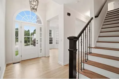 1025 Russell Point, Suwanee, GA 30024 - Photo 3