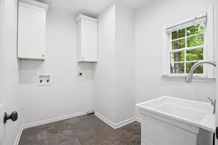 1025 Russell Point, Suwanee, GA 30024 - Photo 17