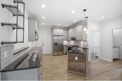1025 Russell Point, Suwanee, GA 30024 - Photo 13