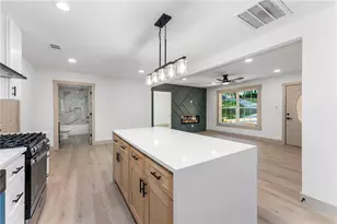 4005 Knightsbridge Road NW, Kennesaw, GA 30144 - Photo 9