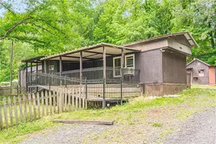 90 SE Valley Trail SE, Acworth, GA 30101 - Photo 5