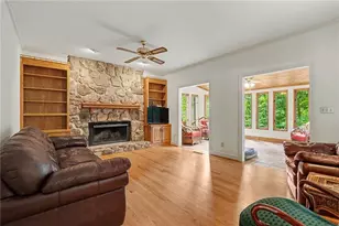 1166 Harrowgrove Ct SW, Marietta, GA 30064 - Photo 11