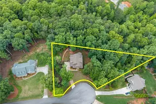 5025 Fountain Spring Dr, Gainesville, GA 30506 - Photo 3