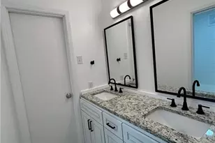 1822 N Rock Springs Rd NE, Atlanta, GA 30324 - Photo 11