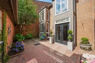 3 Willow Glen, Atlanta, GA 30342 - Photo 1