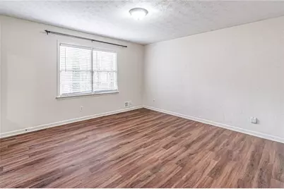 2137 N Landing Way, Marietta, GA 30066 - Photo 13