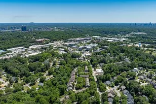 110 Windsor Cove, Atlanta, GA 30328 - Photo 95
