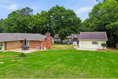 3140 Post Oak Tritt Road, Marietta, GA 30062 - Photo 37