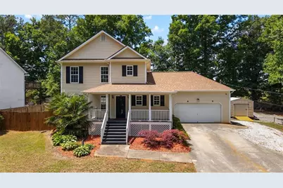 105 Hawk Ln, Carrollton, GA 30116 - Photo 1