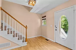 105 Hawk Ln, Carrollton, GA 30116 - Photo 3