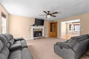 105 Hawk Ln, Carrollton, GA 30116 - Photo 5