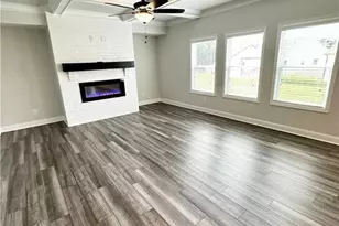 1772 Dover Creek Ln, Lawrenceville, GA 30045 - Photo 3