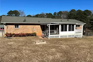 4642 Elmhurst Dr, Douglasville, GA 30135 - Photo 11