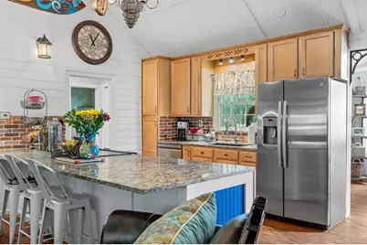 8669 Davis Street, Braselton, GA 30517 - Photo 7