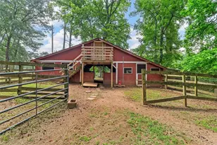 8669 Davis St, Braselton, GA 30517 - Photo 41