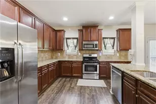 1293 Heartwood Ave, McDonough, GA 30253 - Photo 17