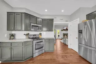 3020 Meadow Trail, Loganville, GA 30052 - Photo 29