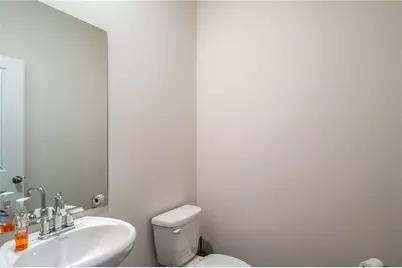 7767 Richmond Trail, Fairburn, GA 30213 - Photo 17