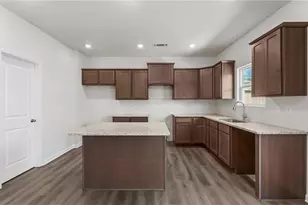 201 Bloomfield Cir, Canton, GA 30114 - Photo 3