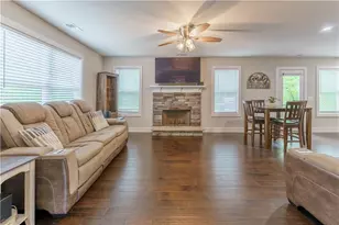 46 Longview Dr, Dawsonville, GA 30534 - Photo 7