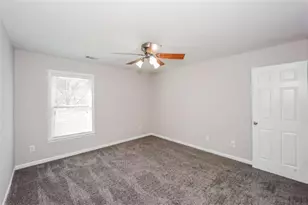 22 Keswick Ct, Newnan, GA 30263 - Photo 13
