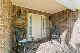 725 Nix Dr, Gainesville, GA 30501 - Photo 7