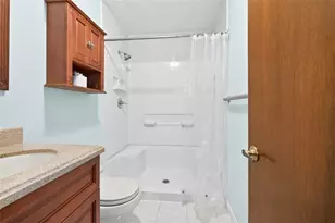 1738 Rivermist Dr, Lilburn, GA 30047 - Photo 33