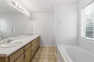 321 Jodeco Station Cir E, Stockbridge, GA 30281 - Photo 21