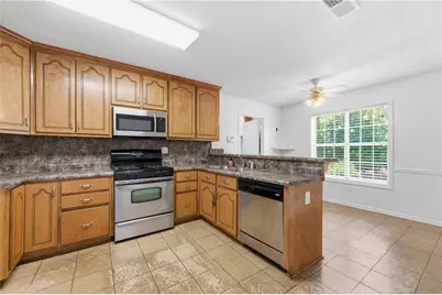 321 Jodeco Station Circle E, Stockbridge, GA 30281 - Photo 13
