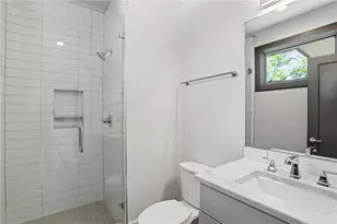 200 Old Ivy Rd NE, Atlanta, GA 30342 - Photo 29