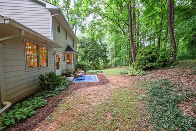 4649 Montauk Road SW, Lilburn, GA 30047 - Photo 39