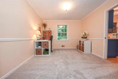 4649 Montauk Road SW, Lilburn, GA 30047 - Photo 9