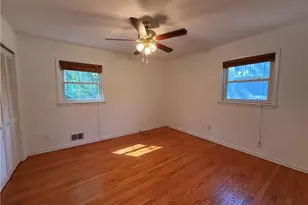 1395 Siesta Ln, Marietta, GA 30062 - Photo 13