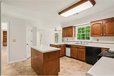 1632 Ellington Road SE, Conyers, GA 30013 - Photo 15