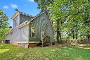 1451 Kennesaw Dr NW, Atlanta, GA 30318 - Photo 27