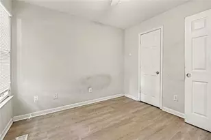 1451 Kennesaw Dr NW, Atlanta, GA 30318 - Photo 15