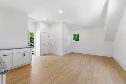 17 Lakeview Drive NE, Atlanta, GA 30317 - Photo 33