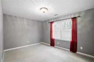 360 Landing Entry, Alpharetta, GA 30022 - Photo 17