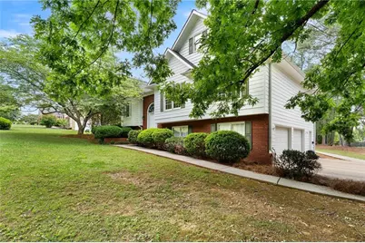 12 Lamplighter Cove NW, Cartersville, GA 30120 - Photo 3