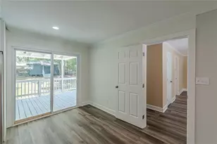 8591 Chestnut Ln, Lithia Springs, GA 30122 - Photo 19