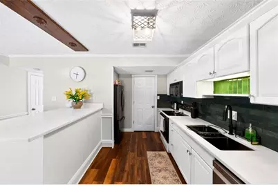 6117 Queen Anne Court, Norcross, GA 30093 - Photo 5