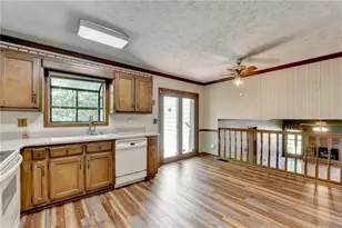 1503 Glencrest Trail, Lawrenceville, GA 30043 - Photo 13