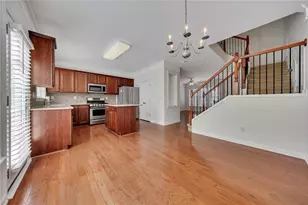 221 Balaban Cir, Woodstock, GA 30188 - Photo 9